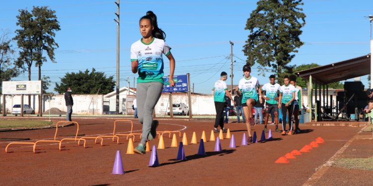6 atletas de Campo Mourão no Brasileiro Sub 20 de Atletismo em SP
