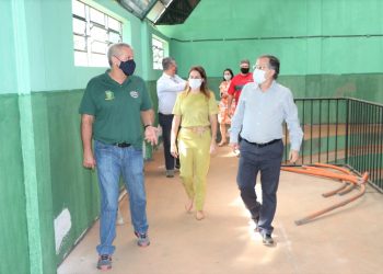 Prefeito visita Obras do Ginásio de Esportes JK