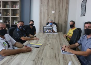 Esporte: Douglas Fabrício discute projetos com Comissão Técnica do Campo Mourão Basquete