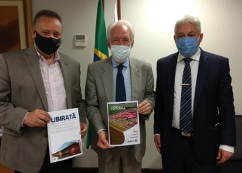 Ubiratã: Douglas Fabrício e prefeito Fábio Dalécio reivindicam unidade do SENAC ao vice-governador