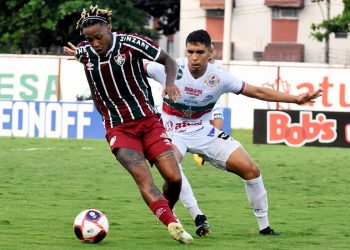 Carioca: Fluminense e Portuguesa empatam na ida da semifinal