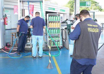 PROCON-CM e IPEM encontram irregularidades em Postos de Combustíveis