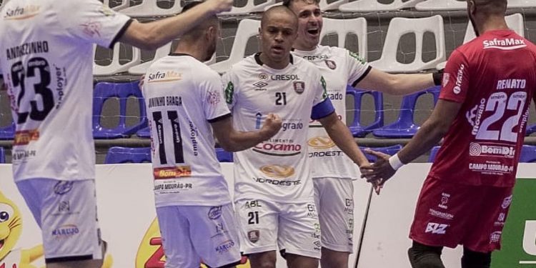 Campo Mourão perde em Umuarama pela Copa do Brasil