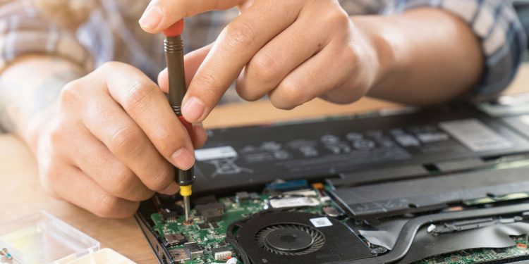 Os consertos que estragam!