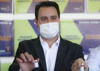 Ratinho Jr. “Toda a população adulta do Paraná será vacinada com a 1ª dose contra a Covid-19 até setembro”
