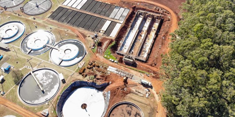 Governo envia à Assembleia proposta de regionalização dos serviços de água e esgoto