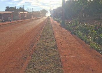 Vila Guarujá com 50% da pavimentação concluída