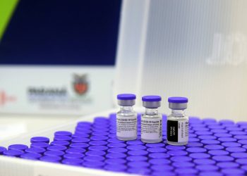 Parte das novas vacinas contra a Covid-19 chega ao Paraná já nesta quinta