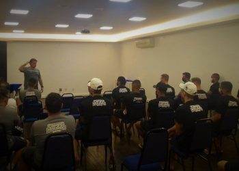 Com estreia de Sérgio Lacerda no comando, Campo Mourão joga hoje contra o Praia em Minas Gerais