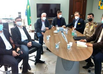 Douglas Fabrício e Tauillo Tezelli apresentam demandas da Segurança ao Governo do Estado