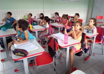 Secretaria Municipal de Educação retorna as aulas de forma híbrida