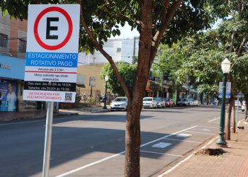 Estacionamento rotativo completa um mês com avaliação positiva