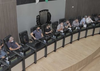 Saúde e Fazenda prestam contas do 2º quadrimestre aos vereadores