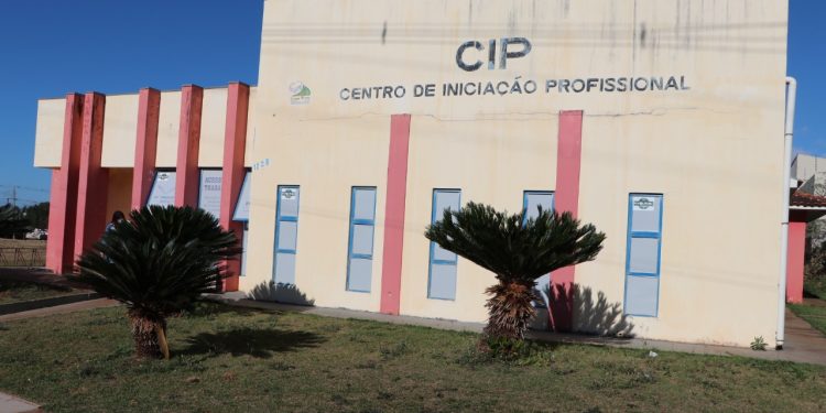 CIP abre 18 vagas para curso de seleção de entrevistas