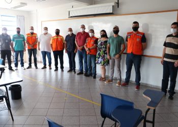 Representantes da Defesa Civil recebem treinamento