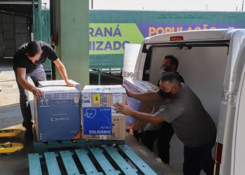 Novos lotes de vacina contra Covid-19 chegaram ao Paraná nesta quarta-feira
