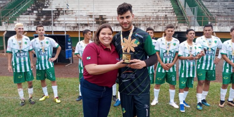 Campo Mourão traz os dois títulos do Paraná Bom de Bola
