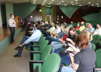 Comitiva de Pinhais veio conhecer ecossistema de inovação de Campo Mourão