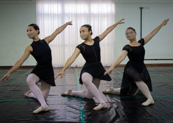 Academia de Balllet terá formatura de mais três bailarinas e espetáculo anual