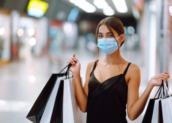 Lojas de Campo Mourão abrem em horário especial neste sábado