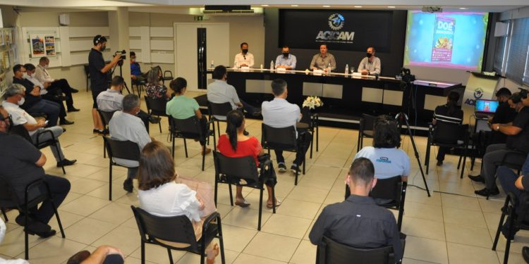 Acicam realizou a última reunião mensal de 2021