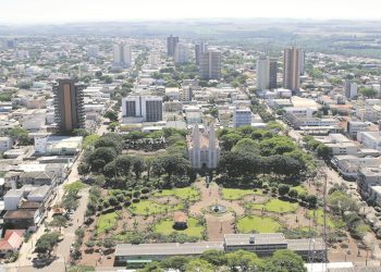 Contabilistas de todo o Paraná reúnem-se em Campo Mourão