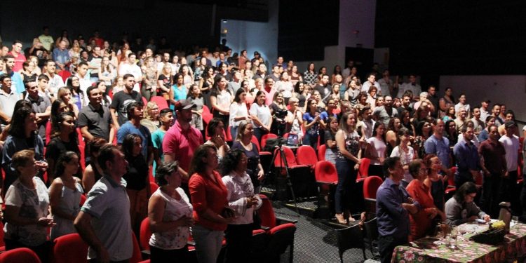 Plateia poderá votar na melhor apresentação do Concurso Pinóquio pelo aplicativo Colab
