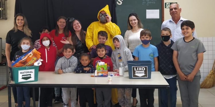 SEMA retoma projeto de educação ambiental em escolas