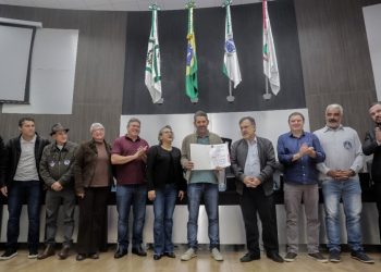 Vereadores aprovam Lei do Magistério e correções salariais serão pagas em novembro