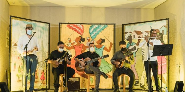 Acordes & Encontros e Orquestra Viola no Campo na Praça São José