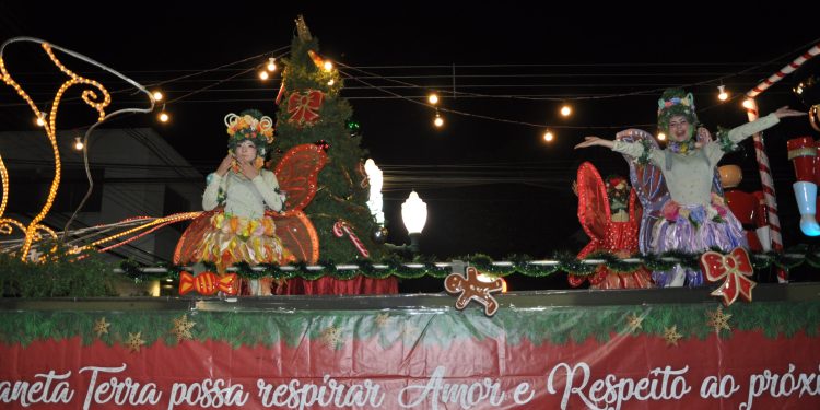 Carreata Natalina vai percorrer Campo Mourão nesta quarta-feira