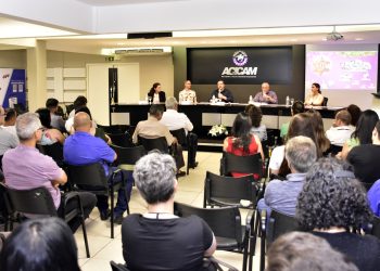 Natal, empreendedorismo, dengue e educação na reunião da Acicam