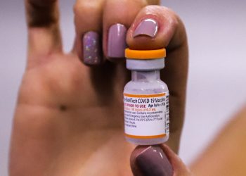 Paraná distribui vacinas contra Covid-19 nesta quarta e iniciará reforço do público de 5 a 11 anos