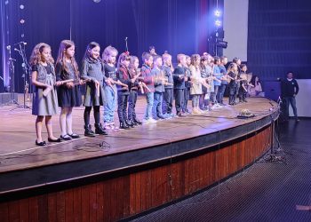 Recital de Inverno lotou Teatro Municipal