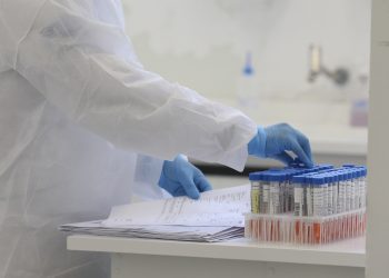 Saúde alerta sobre nova cepa da Covid-19 e reforça medidas preventivas contra a doença