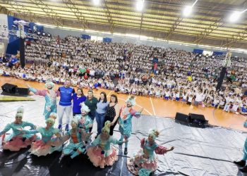 Espetáculo: “Imaginópolis” apresentado para 3.350 pessoas em três municípios