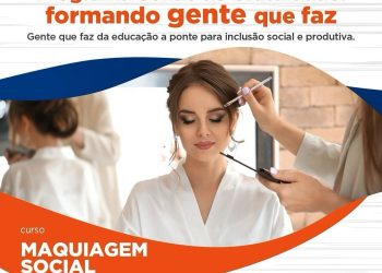 Centro de Juventude oferece Curso de Maquiagem Social