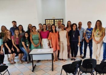 Empossados novos membros do Conselho Municipal dos Direitos da Criança e do Adolescente de Campo Mourão
