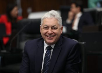 Deputado Douglas Fabrício apresenta projeto de lei que altera o Programa Nota Paraná