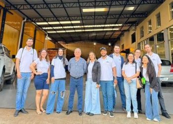 Acicam Jovem realizou visita técnica a Retifica Retifran