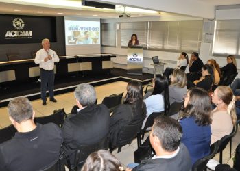 Dia dos Pais: Campanha da Acicam com prêmios para consumidores, lojas e vendedor