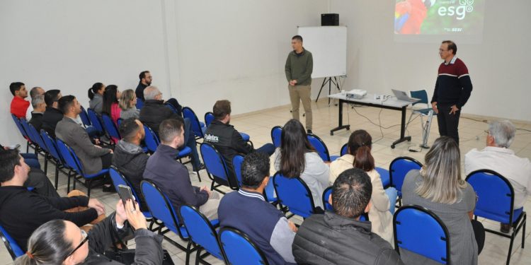 ESG: Evento reuniu 20 indústrias de Campo Mourão e também da região