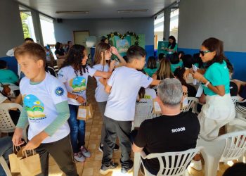 Cooperativa mirim da Escola Narciso Simão desperta interesse de outros estados