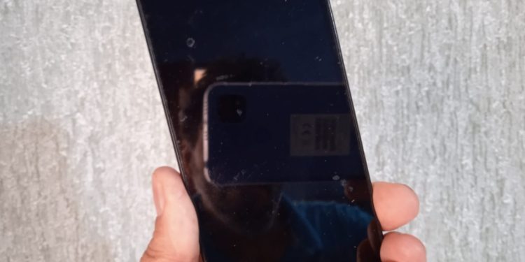 Procon-CM alerta que interrupção de sinal de telefonia celular dá direito a desconto