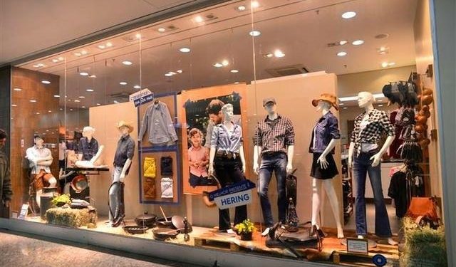 “Vitrinismo e visual de loja” para associados da Acicam