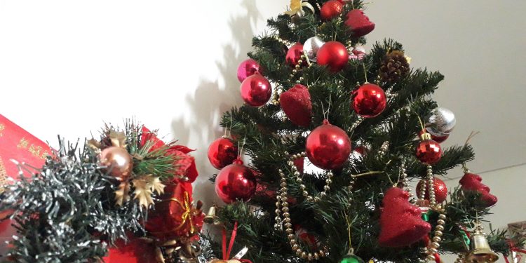 Copel alerta para cuidados na compra e instalação da decoração natalina