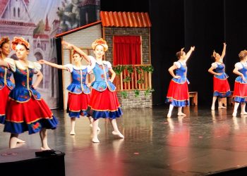 Espetáculo La Fille Mal Gardeé marcará o encerramento do ano das aulas de ballet