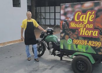 Além da Feira do Produtor, café moído na hora e pão caseiro são levados até o cliente