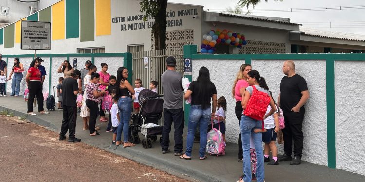 Mais de 12 mil estudantes retornam às aulas na Rede Municipal de Campo Mourão