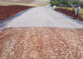 Concluída pavimentação do acesso à comunidade rural Barreiro das Frutas